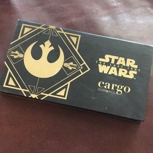 Cargo Star Wars Eyeshadow Palette!